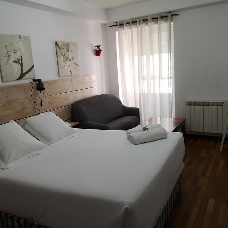 Hostal Carbonara آكورونيا المظهر الخارجي الصورة