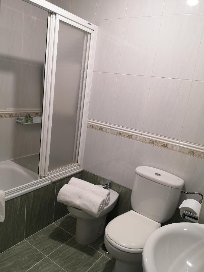 Hostal Carbonara آكورونيا المظهر الخارجي الصورة